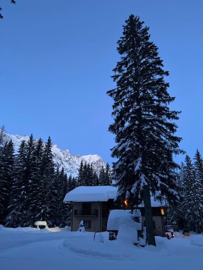 Wildhomes Wild Wolf Lodge Курмайор Екстериор снимка